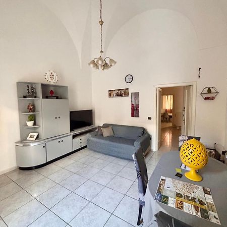 Origini - Apartment With Private Garden Lecce Exterior foto