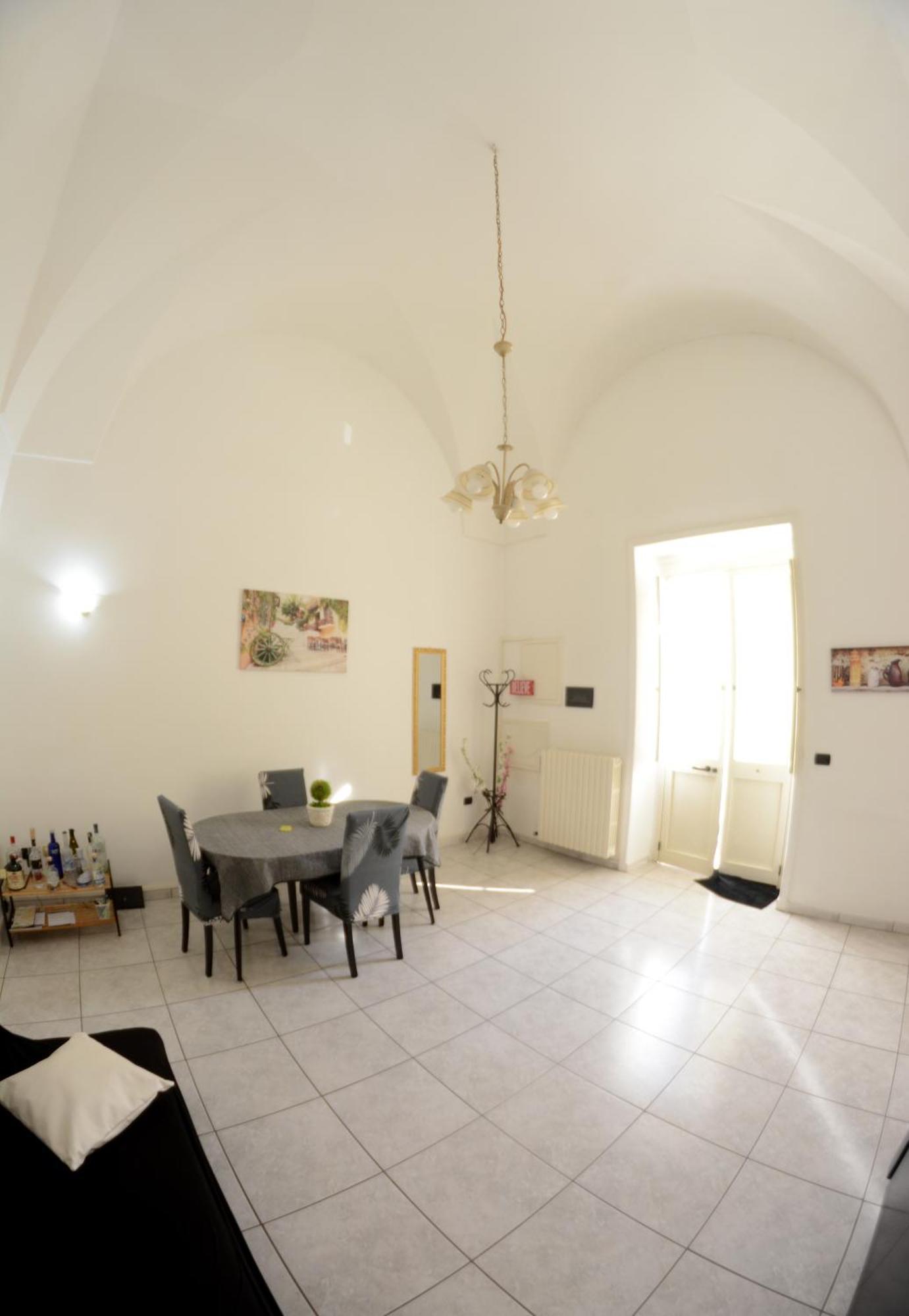 Origini - Apartment With Private Garden Lecce Exterior foto